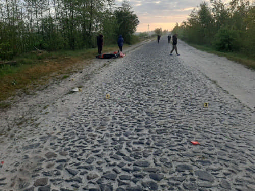 У Сарненському районі на смерть розбився мотоцикліст