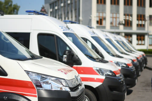 На Рівненщині автопарк «екстренки» поповнився 16-ма автомобілями швидкої допомоги