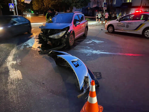 В автопригоді у Рівному травмувалося двоє іноземців