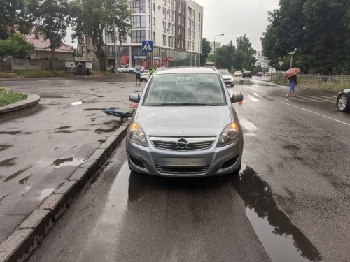 В Рівному у ДТП потрапив малолітній велосипедист