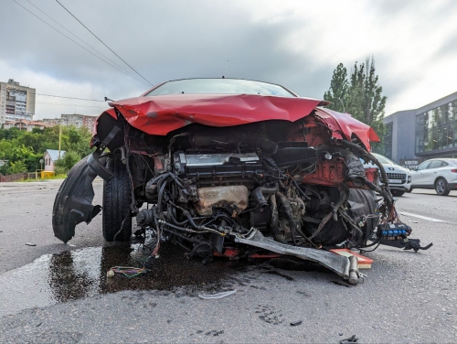 У Рівному внаслідок ДТП травмувалася водійка
