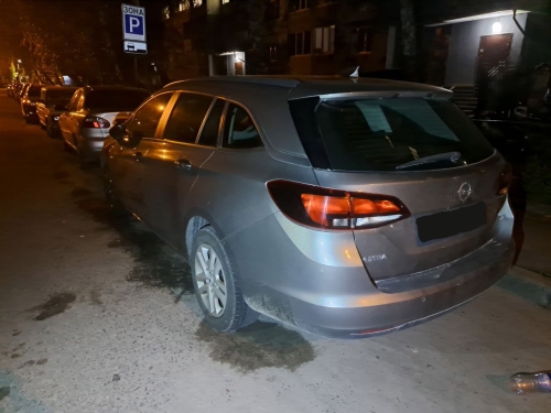 Поліцейські встановлюють обставини замаху на підпал легковика у Рівному