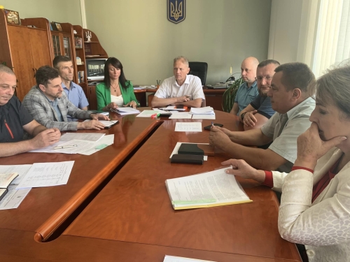 У Рівненській ОДА визначили ймовірні джерела неприємного запаху в обласному центрі