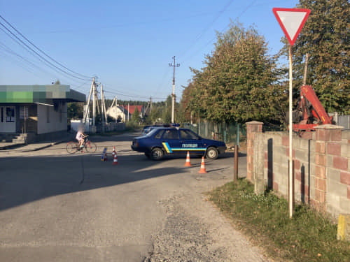 На Рівненщині внаслідок ДТП загинув п’ятирічний велосипедист