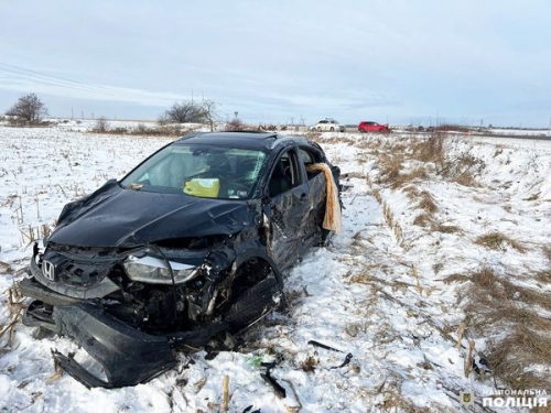 У Рівненському районі внаслідок зіткнення двох авто постраждав водій легковика