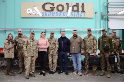 На одному з найбільших підприємств 
Рівного передавали дрони