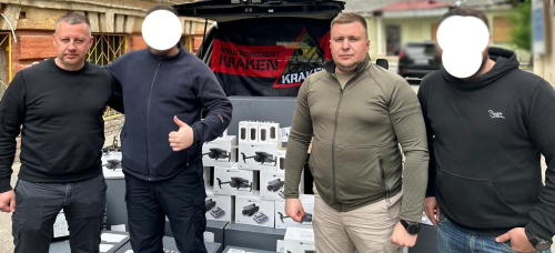 Віктор Шакирзян особисто передав дрони українським захисникам на Харківщині