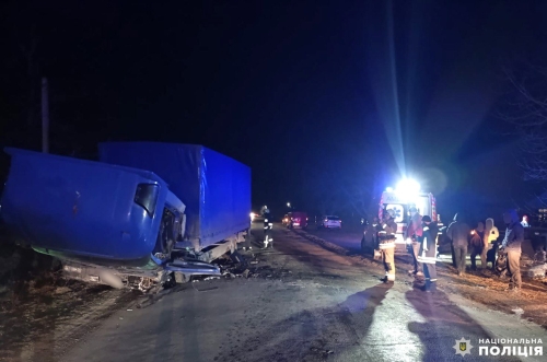 У Рівненському районі внаслідок ДТП загинув водій легковика