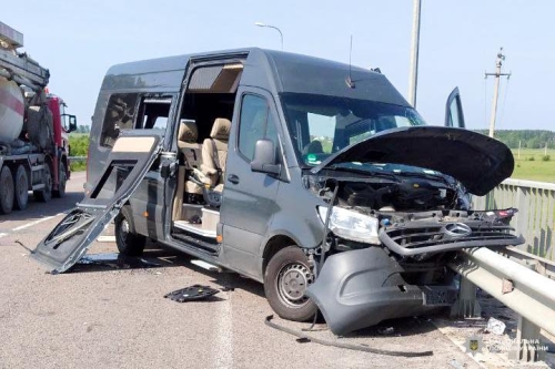 На Сарненщині внаслідок ДТП тяжко травмувалися двоє осіб