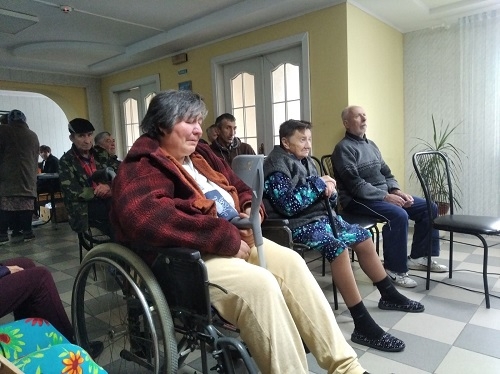 Безкоштовні окуляри для в`язнів та людей похилого віку роздавали на Рівненщині