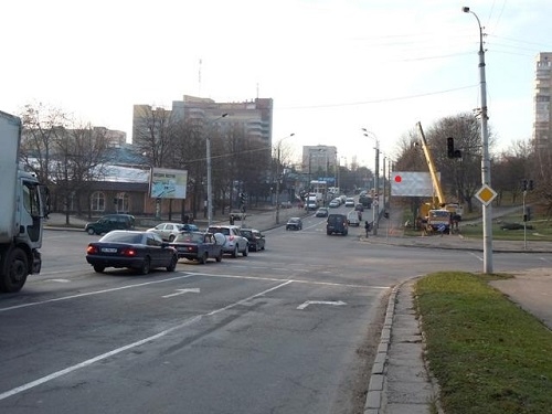 Секрети кольорів в рекламі ООН: як оформити білборди, щоб вони працювали?