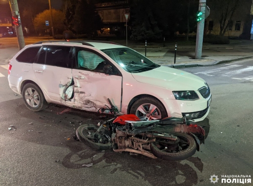У Рівному в ДТП травмувався мотоцикліст У Рівному в ДТП травмувався мотоцикліст