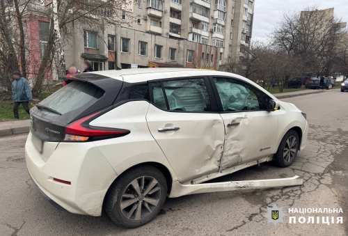 У Рівному внаслідок ДТП травмувався мотоцикліст